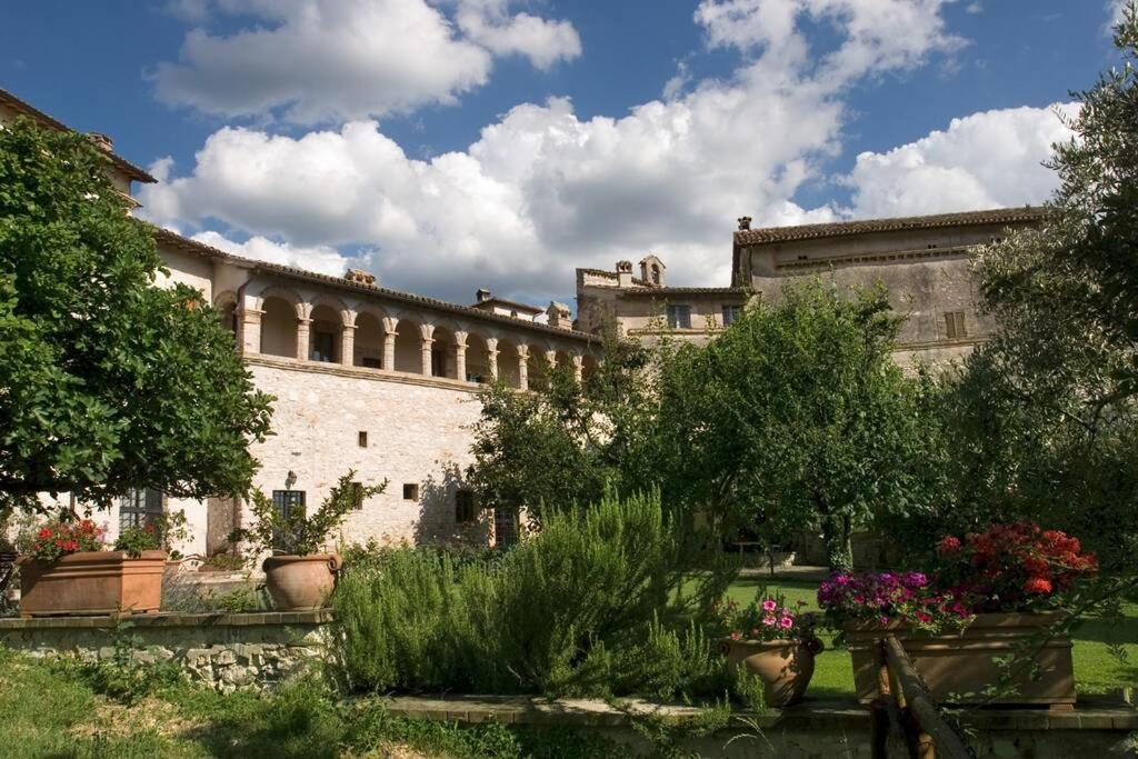 All Stone Horse Stable Converted To Elegant Apartment - Baltimora Spoleto Bagian luar foto